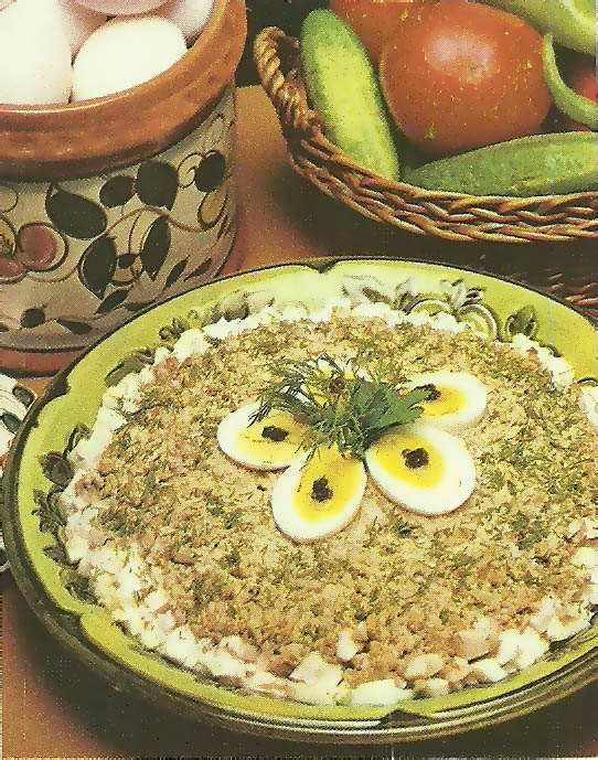 Сом с чесноком (Русская кухня)